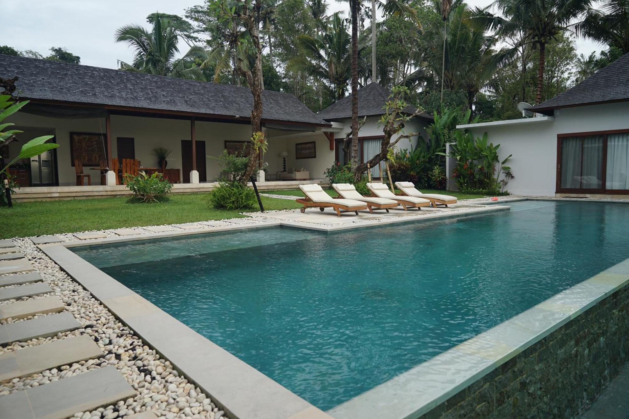 Santun Luxury Private Villas Ubud Szoba fotó